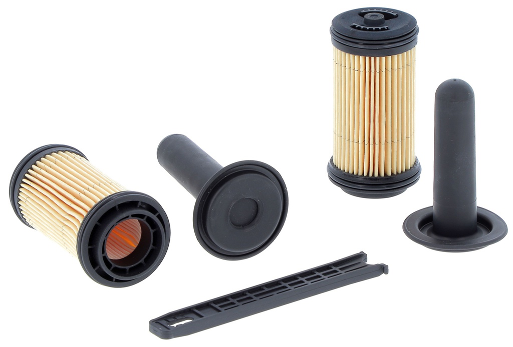 KIT AD-BLEU FILTER - DELIVERED OE JOHN-DEERE